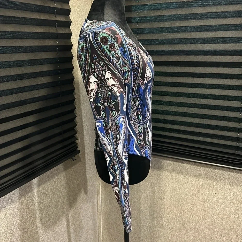 Free People Women’s LS  Lace-Up Scoop Neck Blue Paisley Bodysuit Size Medium NWT
